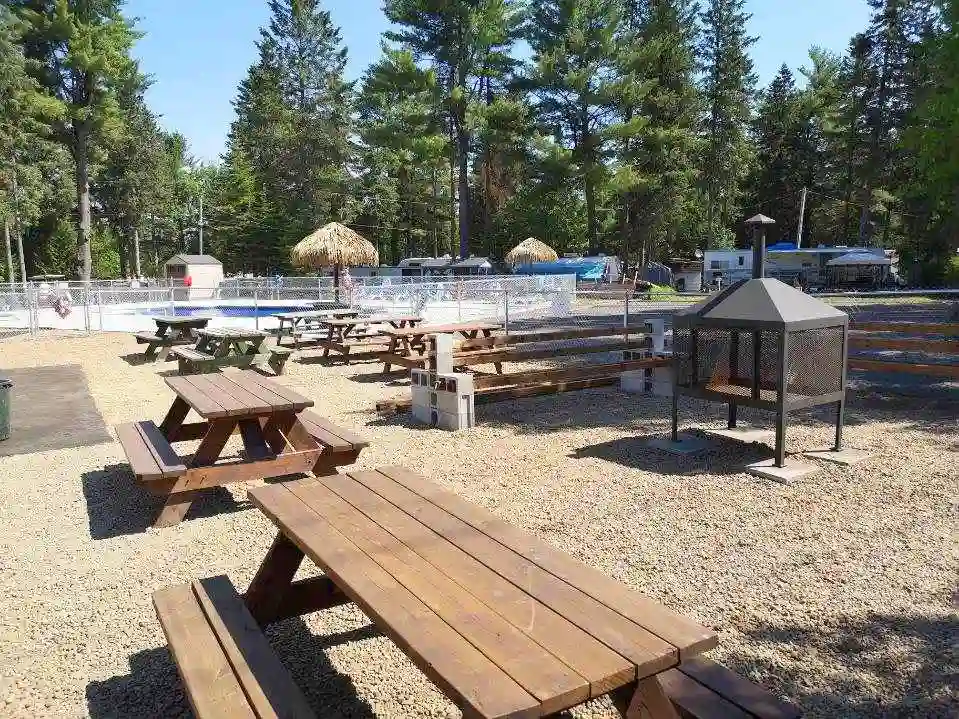 Salle communautaire le Dôme du site Camping Shamrock 2023